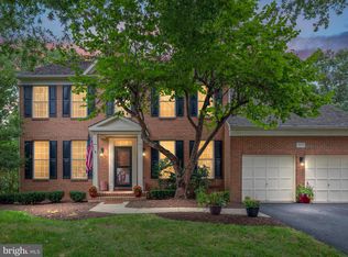 1432 Moore Pl SW, Leesburg, VA 20175
