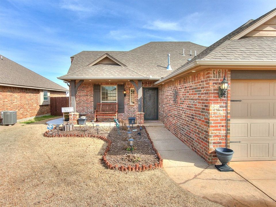 3012 Brookstone Lakes Dr Yukon OK 73099 Zillow