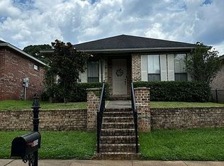 6004 Magnolia Pl E, Mobile, AL 36608