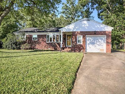 10 Bonaire Dr, Hampton, VA, 23669