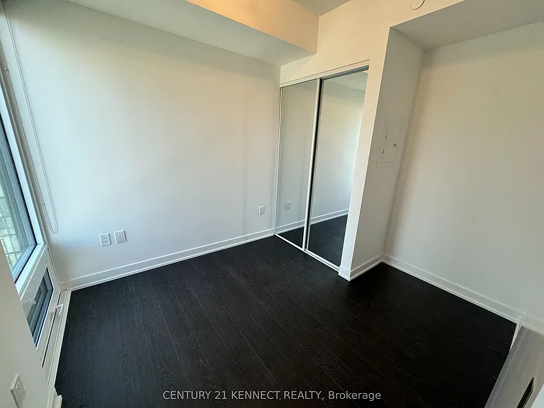 238 Simcoe St #1609 — Photo 11