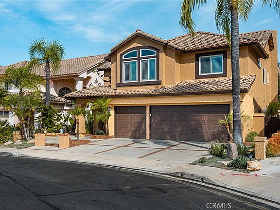 3rd image of 29 Calabria Ln