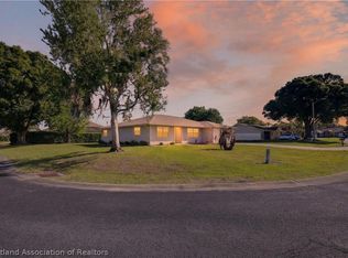 3205 Monza Dr, Sebring, FL 33872