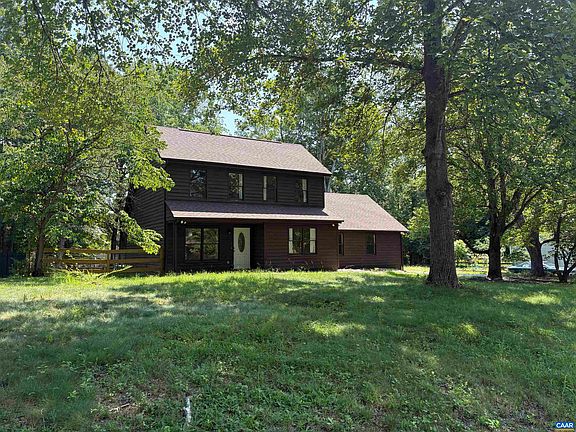 2nd image of 29 Monish Dr