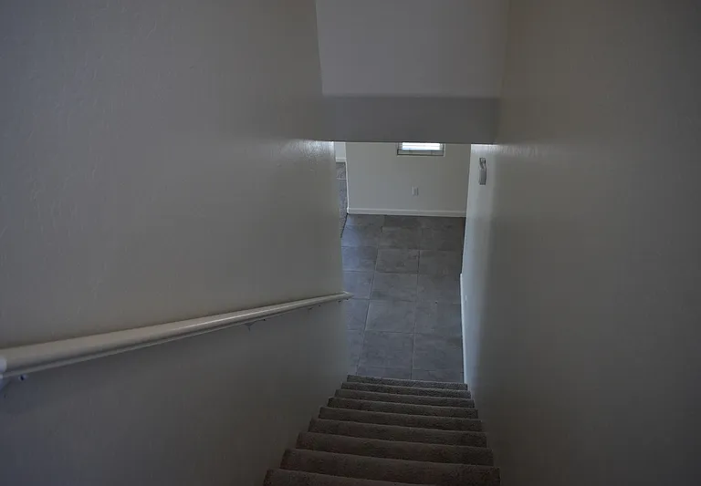 698 Jessie Dr — Photo 24