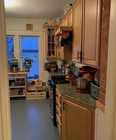 435 Concord Ave — Photo 10