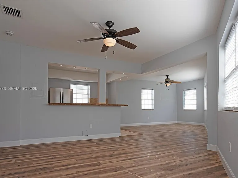 2383 Flamingo Dr #11 — Photo 5