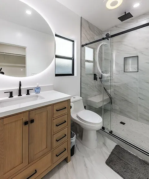 9024 Phyllis Ave #A — Photo 8
