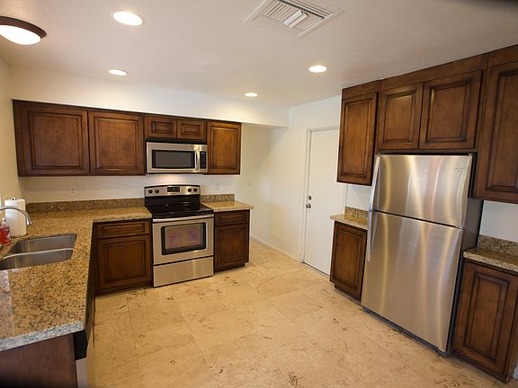 2nd image of 1010 W Cornell Dr