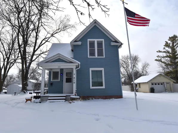 210 W 3rd St, Boone, IA 50036