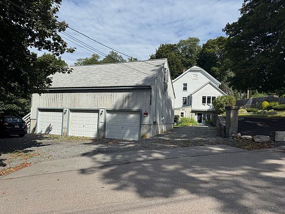 4th image of 5 Hillside St