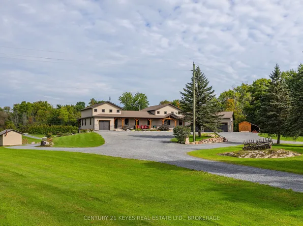 92 Reynolds Rd, Leeds And The Thousand Islands, ON K0E 1L0