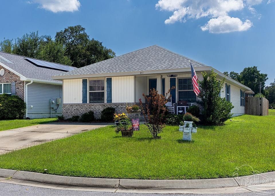 1st image of 853 Smiley Cir