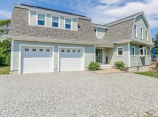 2R Doanne Rd, Gloucester, MA 01930