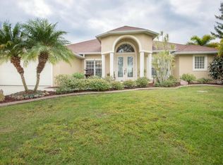 9405 Saint Paul Dr, Pt Charlotte, FL 33981