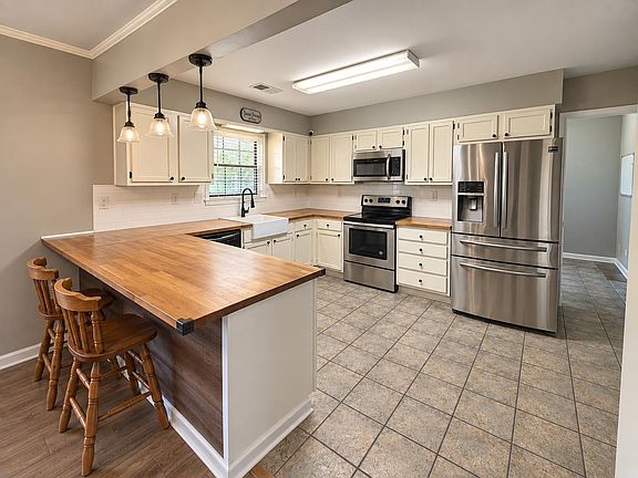 5th image of 3771 W Union Rd