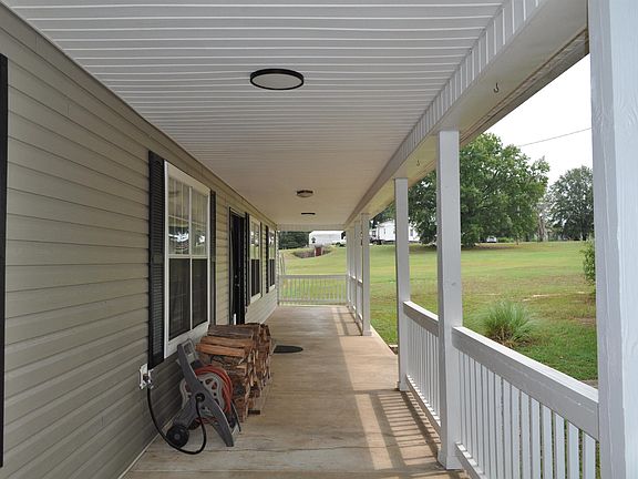 3rd image of 258 Dingler Rd