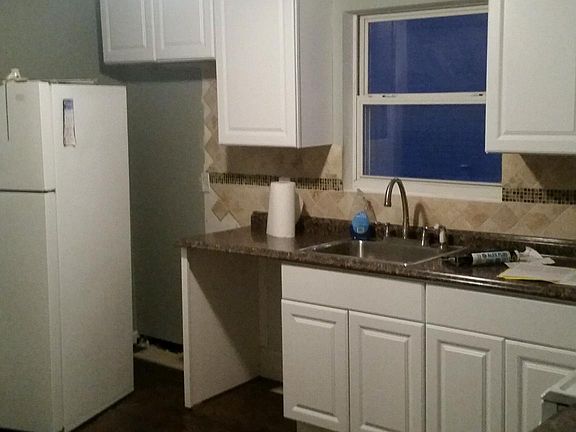 4th image of 312 Tilden Ave