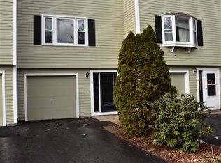 22 Chestnut Cir, Merrimack, NH 03054