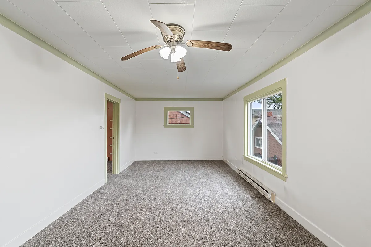 Building Photo - 2515 Sumner Ave #2
