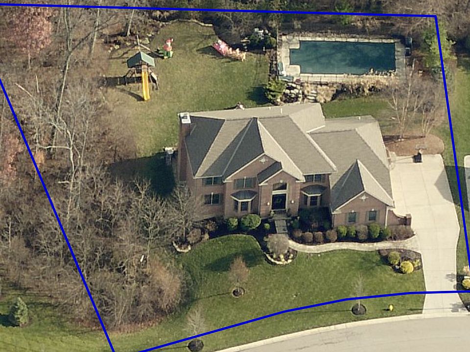 2nd image of 10294 Ryans Way
