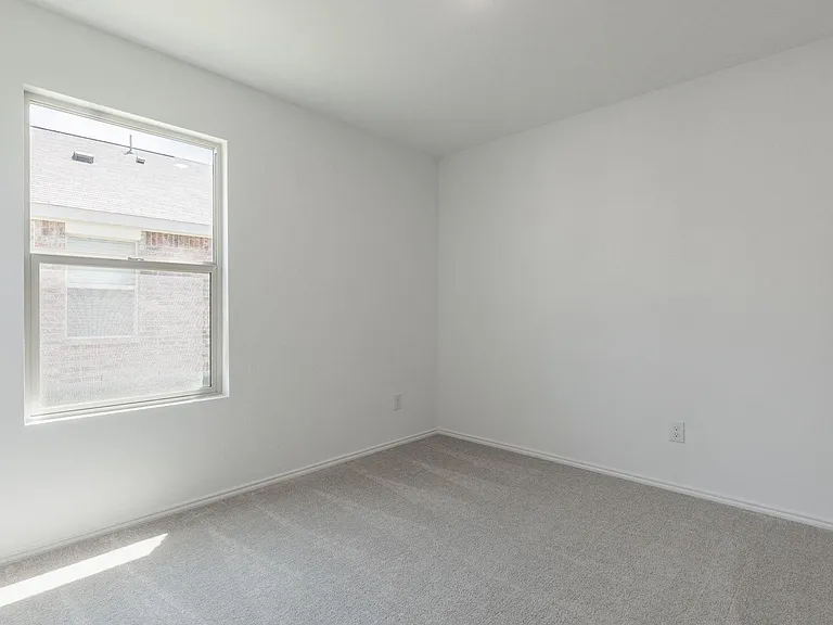 1516 Vattier St — Photo 23
