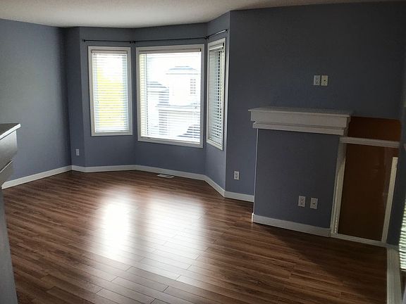 5th image of 105 Loutit Rd #805