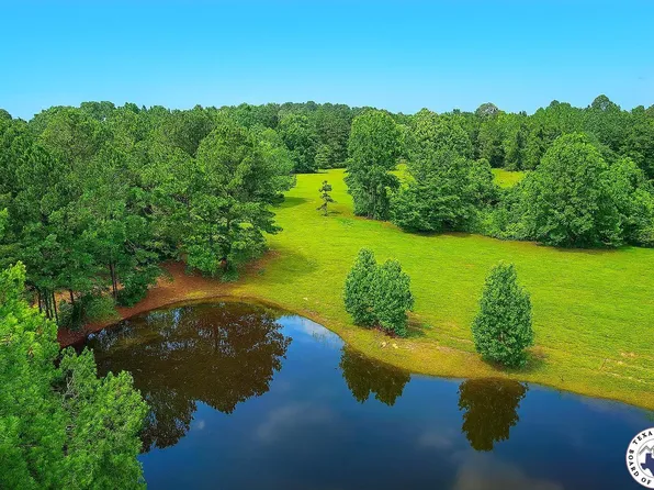 1166 County Road 4452, Mc Leod, TX 75565