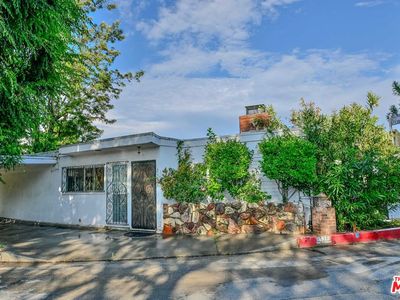 2536 Vasanta Way, Los Angeles, CA, 90068