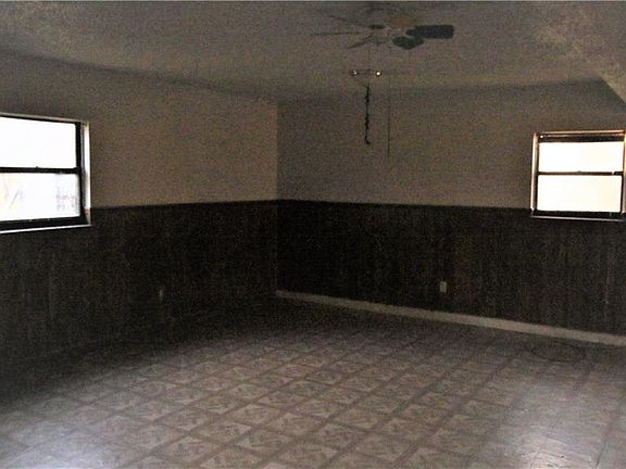 5th image of 8344 Danville Dr