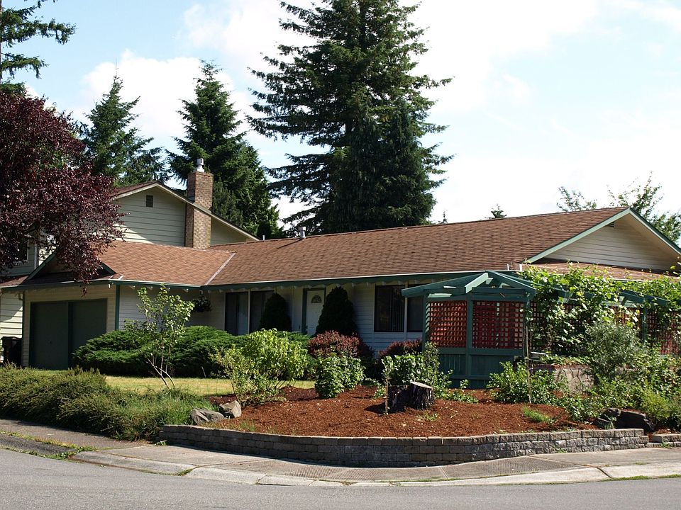 1st image of 6810 152nd Ave NE