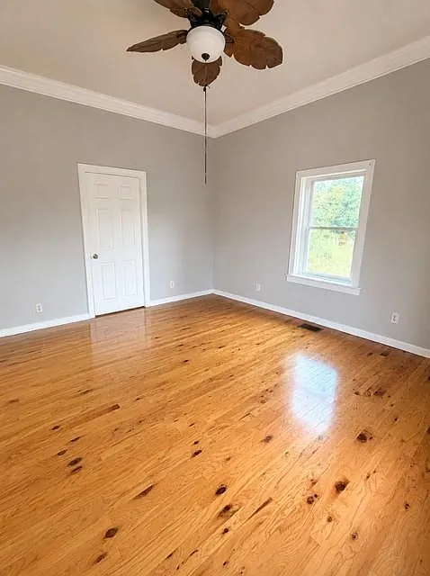 1 bed, 1.0 bath, 1337 sqft, $850 — Photo 2