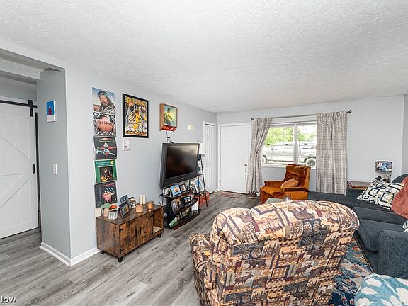 5th image of 3612 Webb Rd