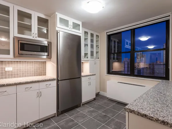 201 East 87th Street image 7 of 29