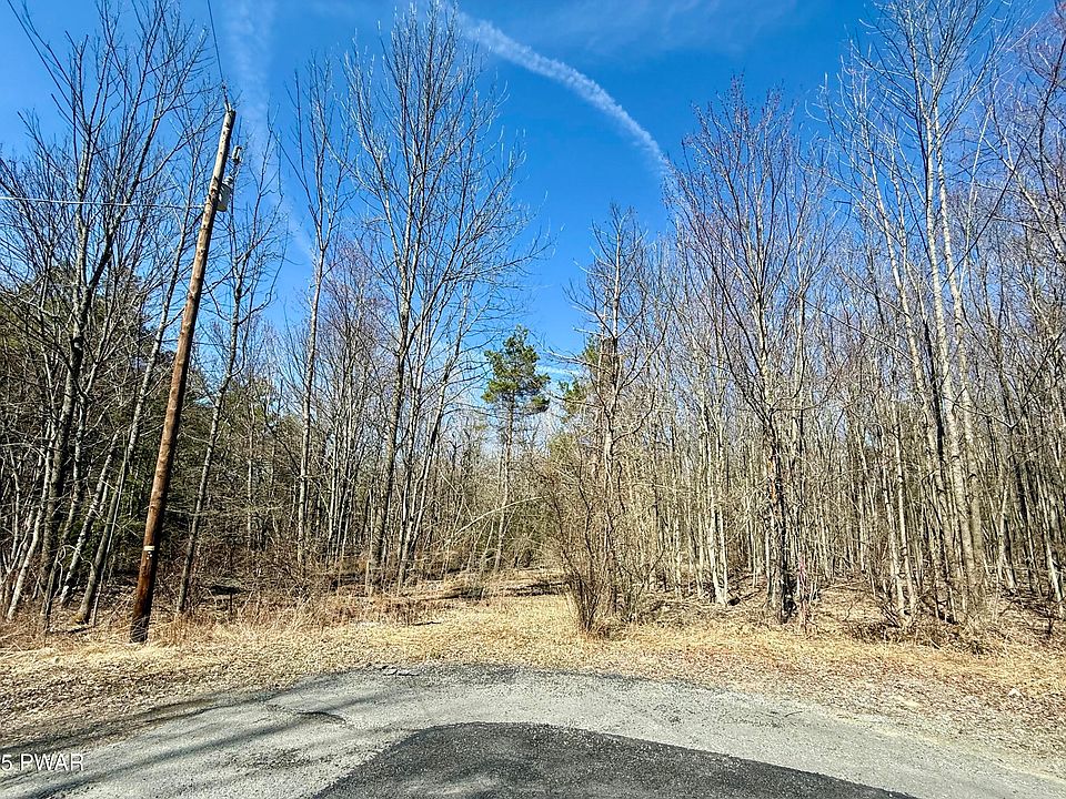 1st image of 24 Laurel Dr