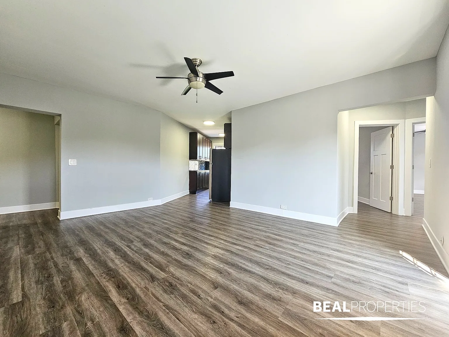 2 bed, 1.0 bath, $2,995 — Photo 4
