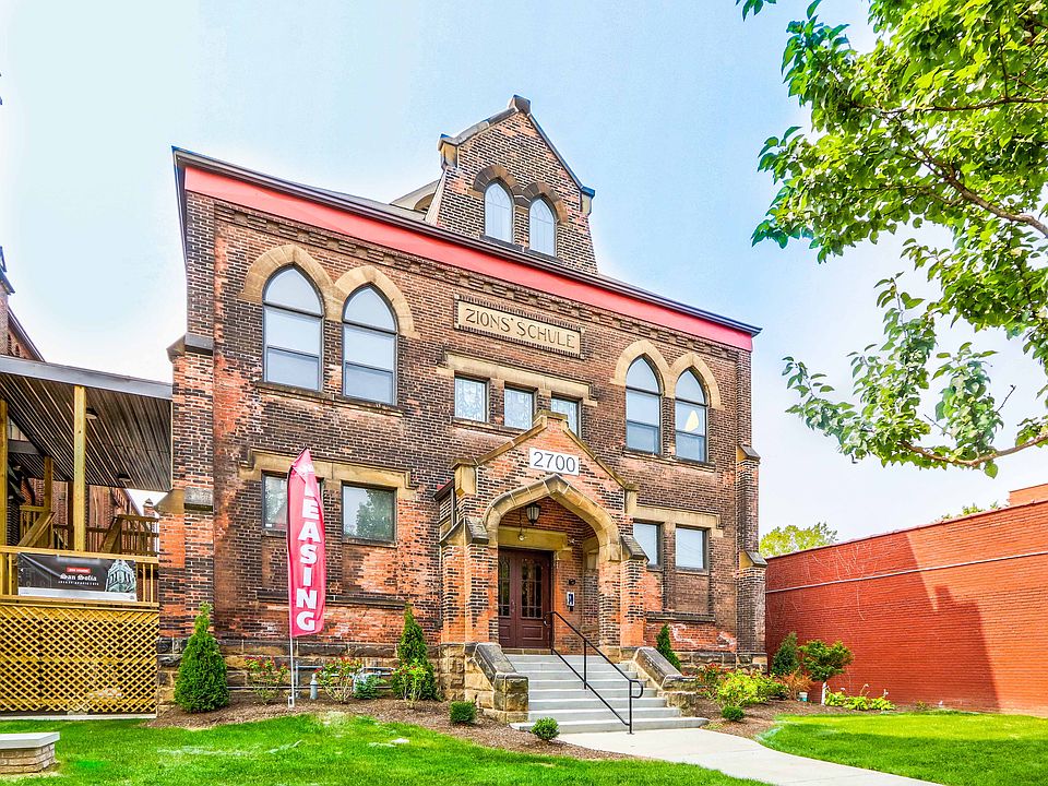 Historic School building at San Sofia