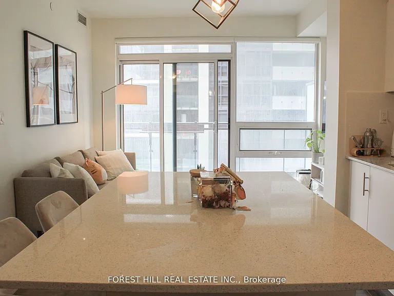 460 Adelaide St E #1716 — Photo 7