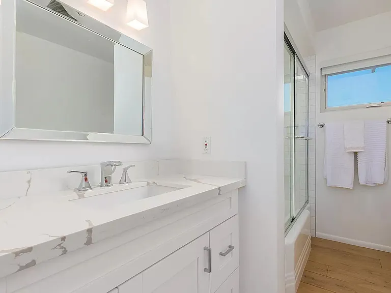 Second Full Bathroom