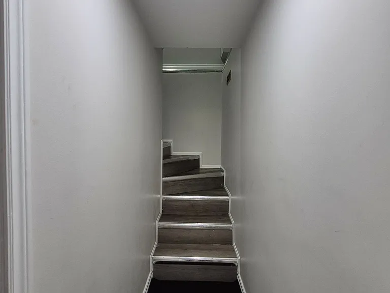 132 Heatherside Dr #BASEMENT — Photo 6