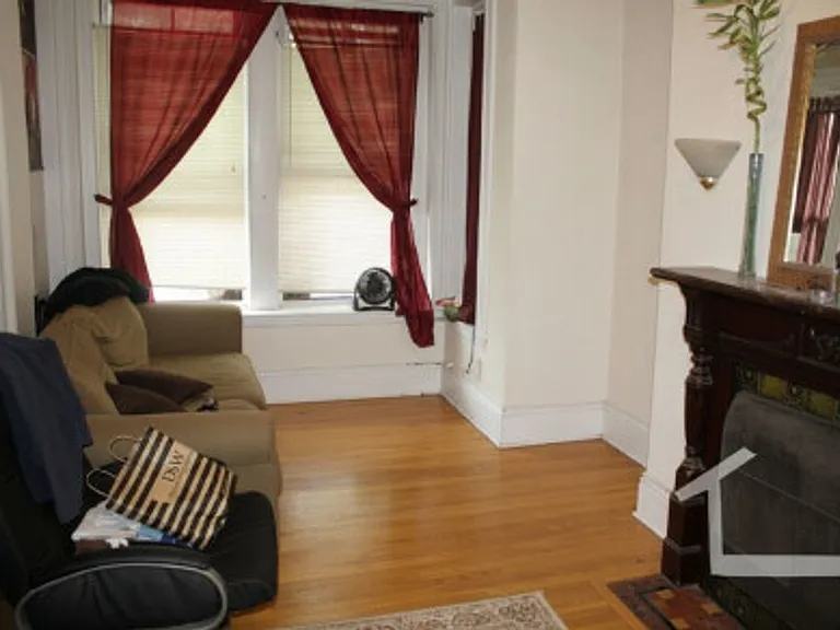 6 Symphony Rd #1 — Photo 10