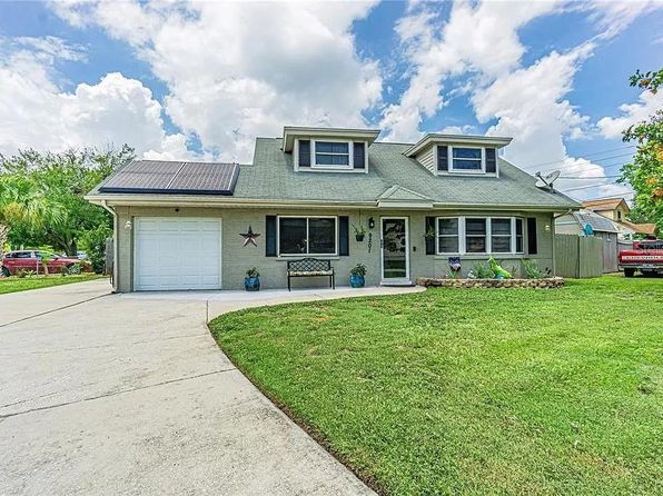 9201 86th Ave, Seminole, FL 33777