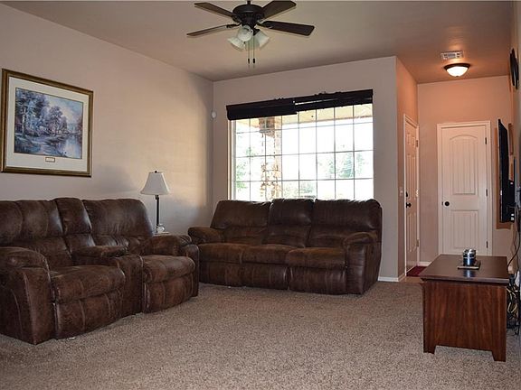 2nd image of 318 Asbill Ave