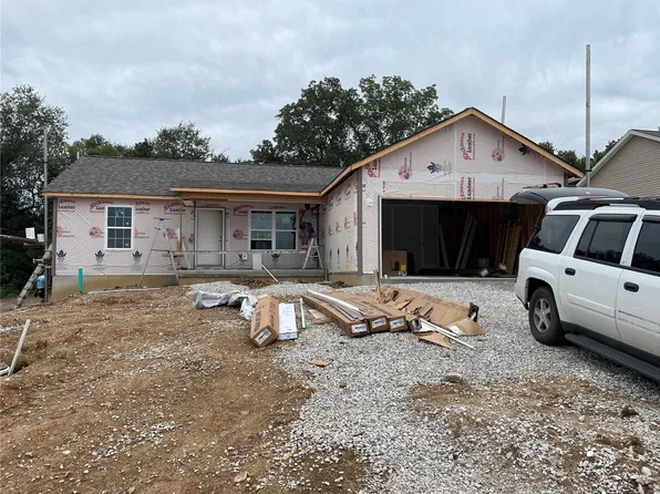 144 Colton Jesse Dr, Winfield, MO 63389