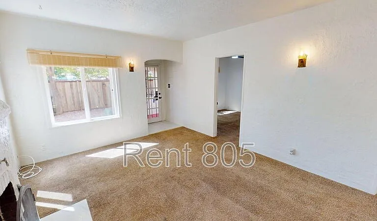 9128 Nye Rd — Photo 4