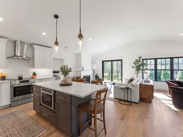 46 Sandwich Rd #41, Plymouth, MA 02360