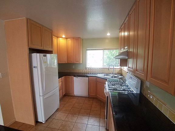 2nd image of 6401 Mokelumne Ave