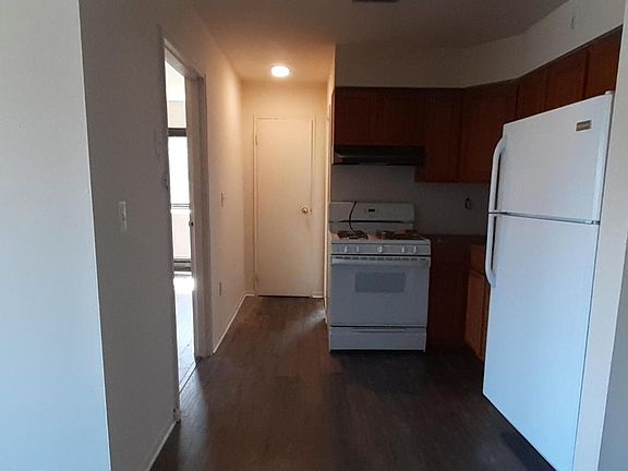 2nd image of 753 Mill St APT 6