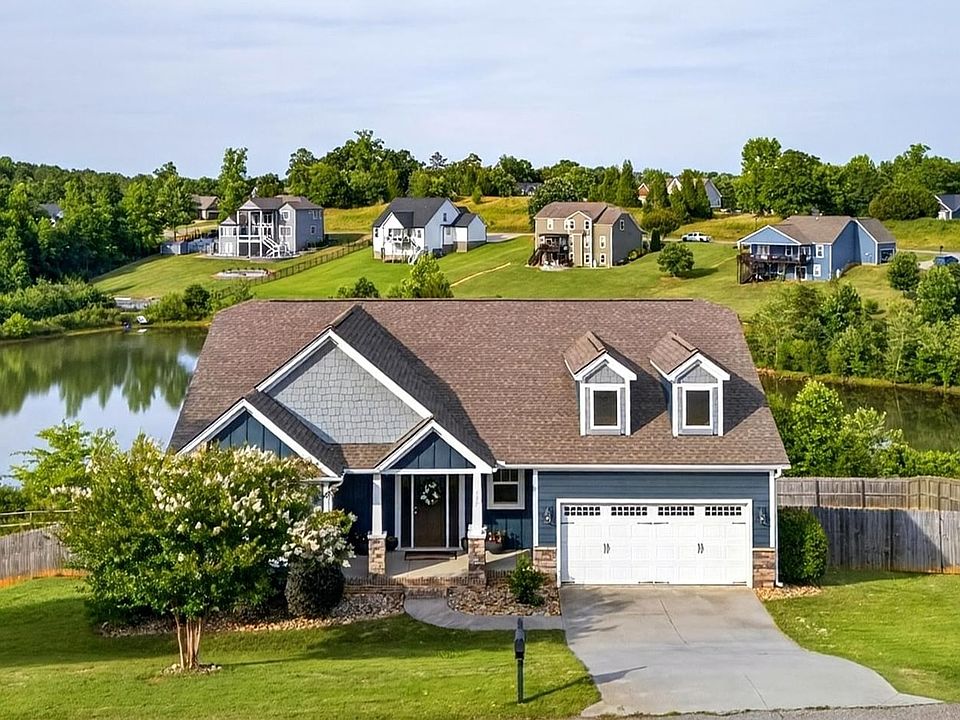 1st image of 977 Garnet Cir