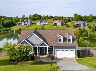977 Garnet Cir, Chesnee, SC 29323